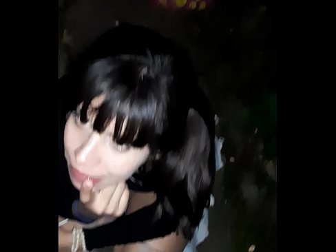 ❤️ ברחוב איבר מין נפוח בתמורה לממתקים ❌ סרטון סקס ב-iw.redpornpictures.ru